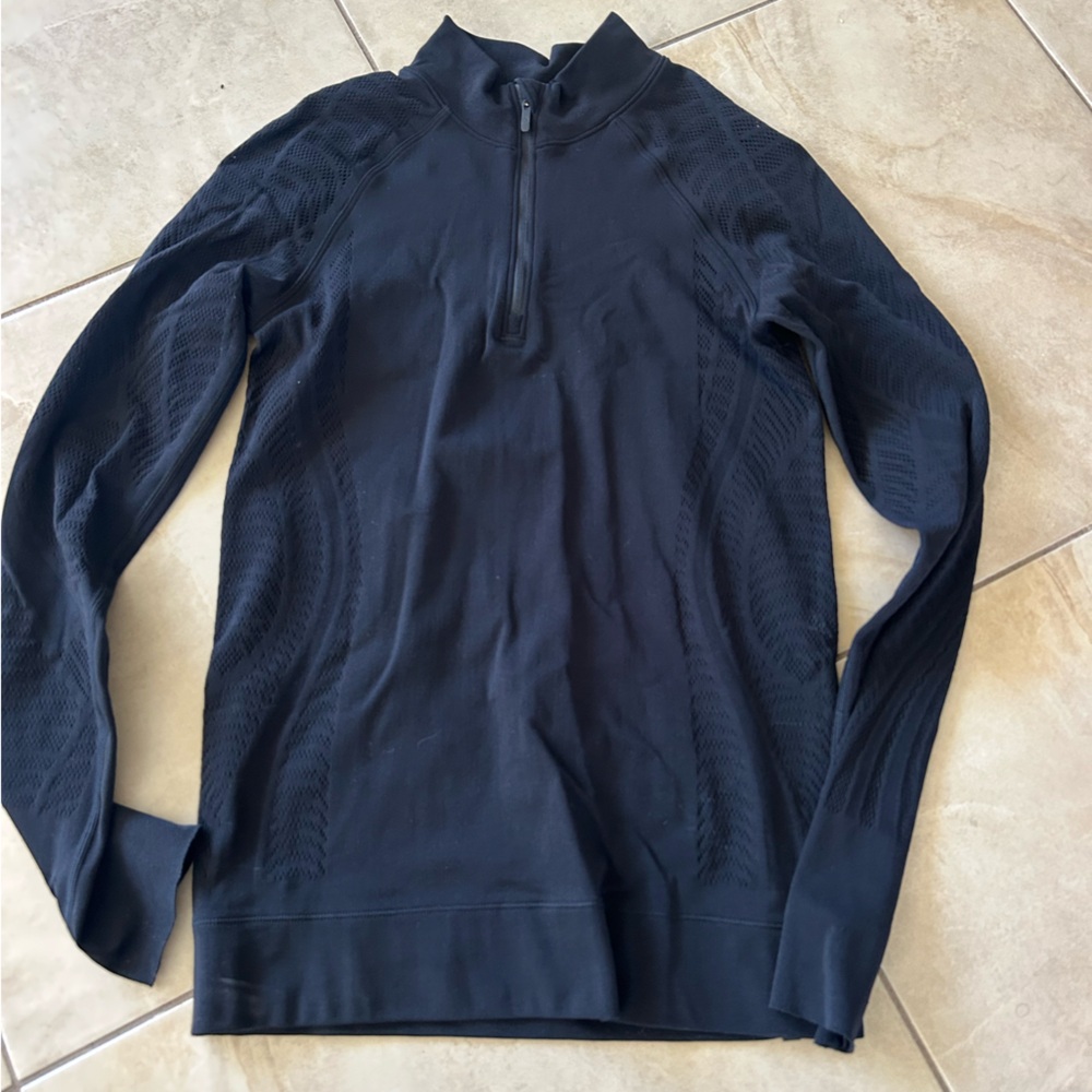 Lulu black half zip pullover